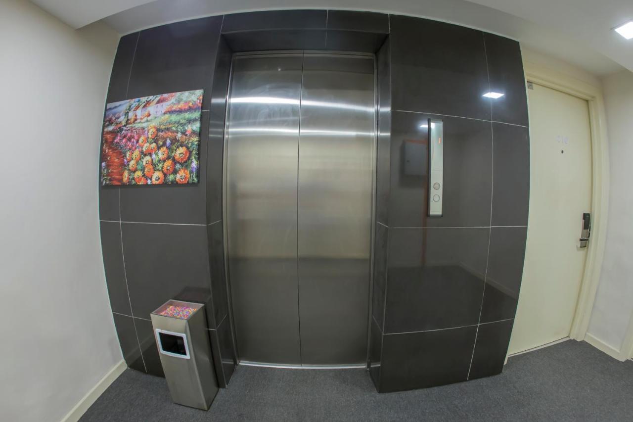 Hotel Sin Jo 新山 外观 照片